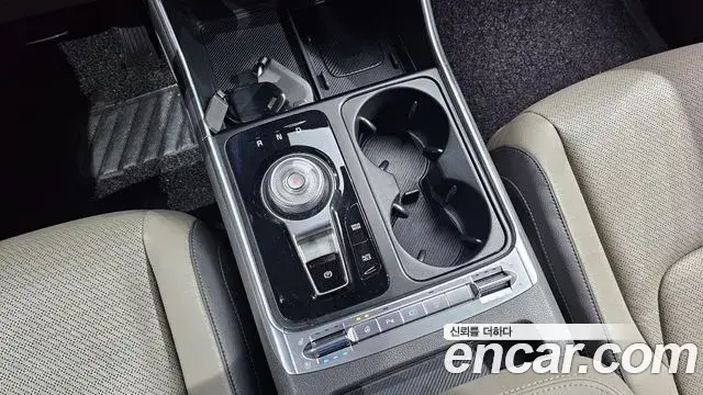 Kia Carnival 2024 — Photo 7/20