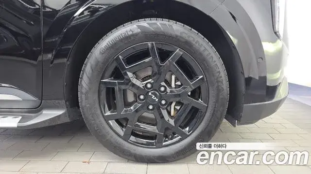 Kia Carnival 2024 — ფოტო 4/34