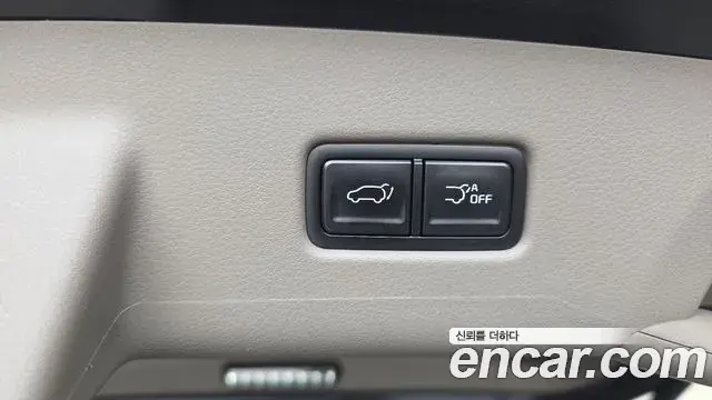 Kia Carnival 2024 — ფოტო 9/34