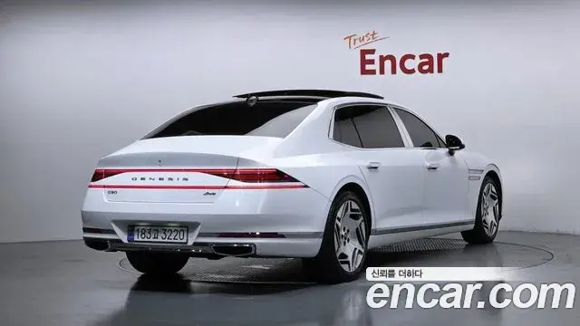 Genesis G90 2022 — Photo 9/20