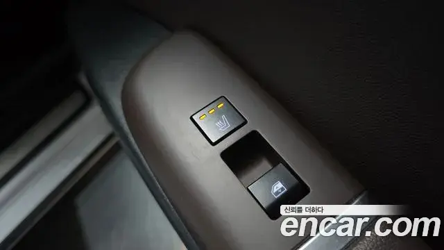 Hyundai Grandeur 2023 — Photo 18/20
