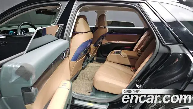 Hyundai Grandeur Hybrid 2025 — Şəkil 31/33