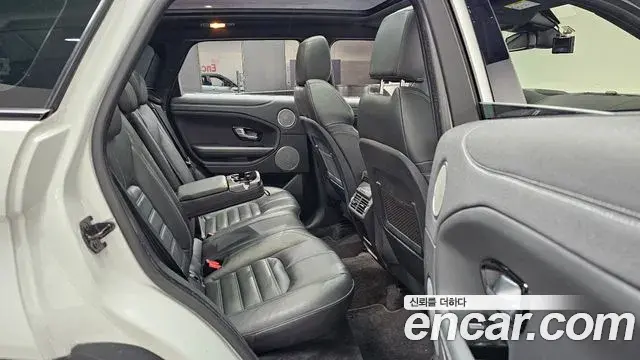 Land Rover Range Rover Evoque 2019 — Фото 11/20