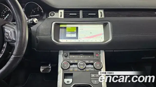 Land Rover Range Rover Evoque 2019 — Фото 13/20