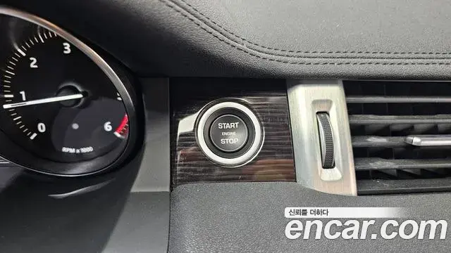 Land Rover Range Rover Evoque 2019 — ფოტო 22/32