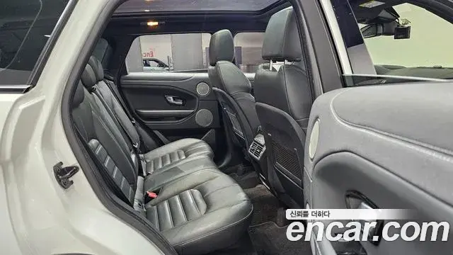 Land Rover Range Rover Evoque 2019 — ფოტო 2/32