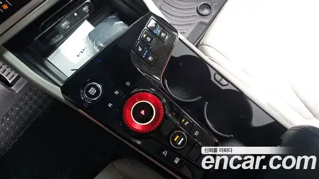 Kia Sportage 2024 — Şəkil 1/31