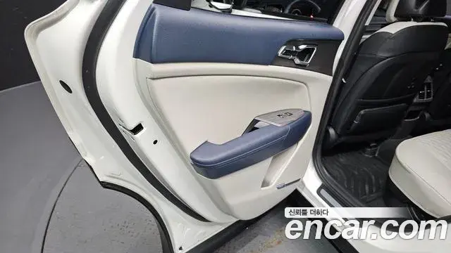 Kia Sportage 2024 — Şəkil 18/31
