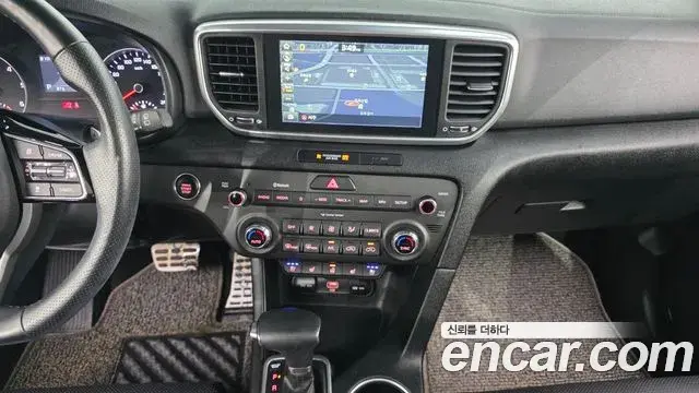 Kia Sportage The Bold 2019 — Фото 17/20