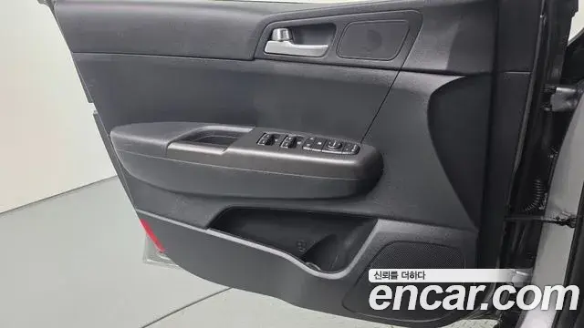 Kia Sportage The Bold 2019 — Şəkil 24/31