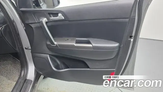 Kia Sportage The Bold 2019 — Şəkil 21/31