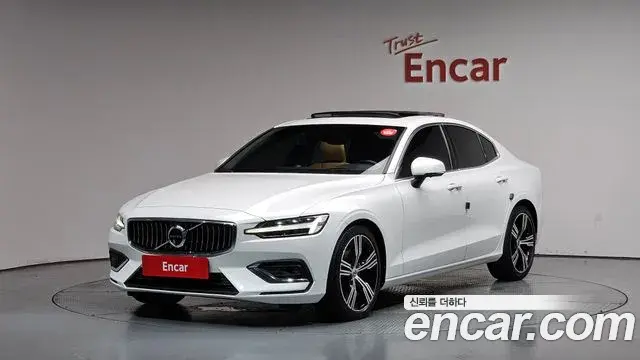Volvo S60 2021 — ფოტო 7/40