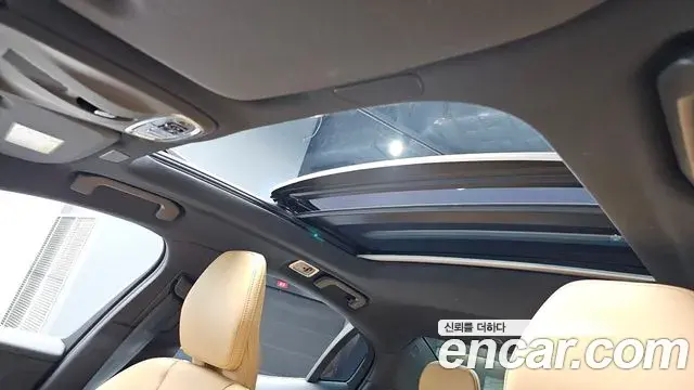 Volvo S60 2021 — ფოტო 30/40