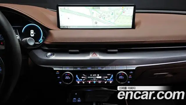 Genesis G80 2023 — Şəkil 30/33