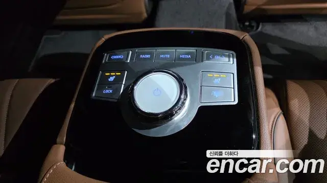 Genesis G80 2023 — Şəkil 33/33