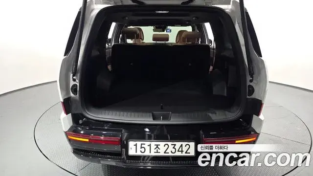 Hyundai Santa Fe 2023 — Şəkil 14/20