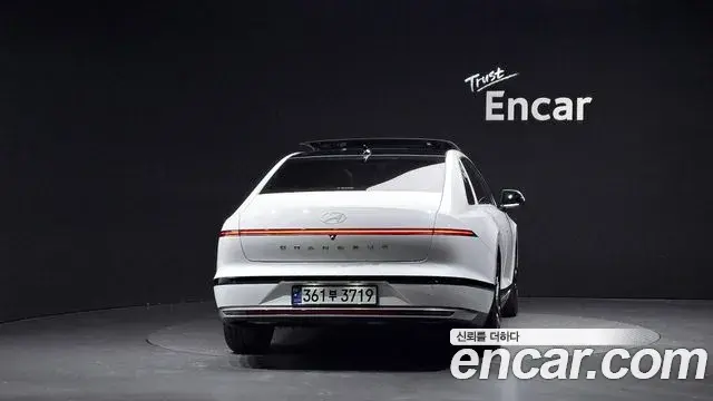 Hyundai Grandeur 2023 — Фото 4/20