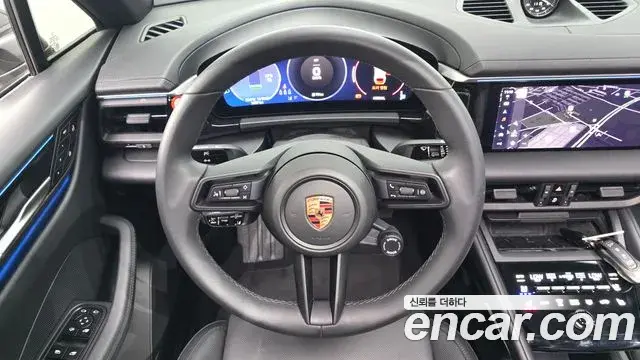 Porsche Macan EV 2025 — ფოტო 5/20