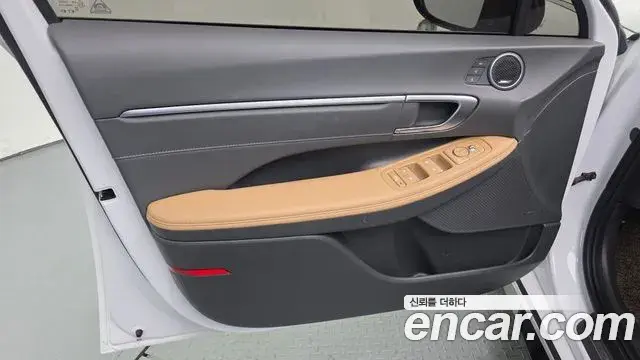 Hyundai Sonata Hybrid 2021 — ფოტო 3/36