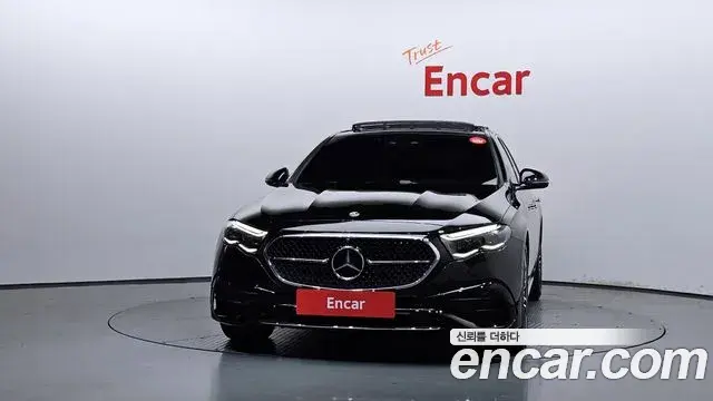 Mercedes-Benz E-Class 2025 — Şəkil 14/20