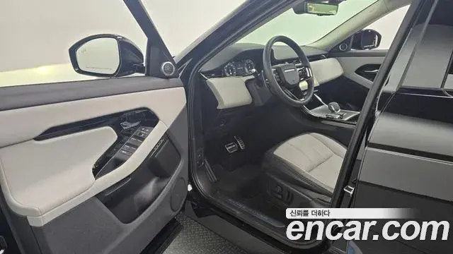 Land Rover Range Rover Evoque 2025 — Şəkil 18/20