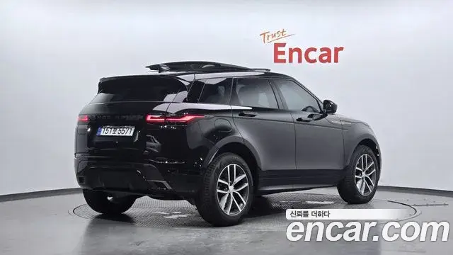 Land Rover Range Rover Evoque 2025 — Photo 5/20