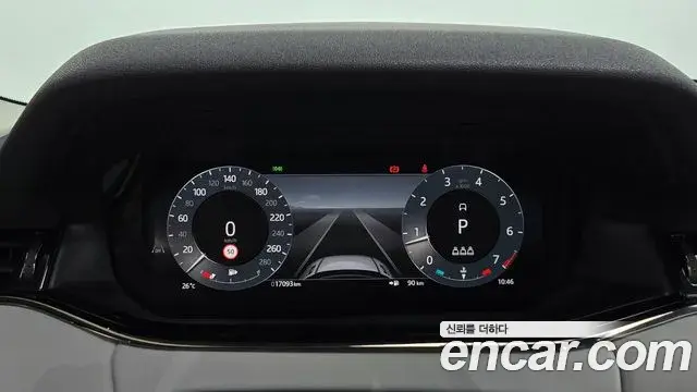 Land Rover Range Rover Evoque 2025 — Photo 10/20