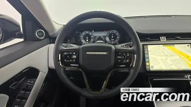 Land Rover Range Rover Evoque 2025 — Photo 13/20