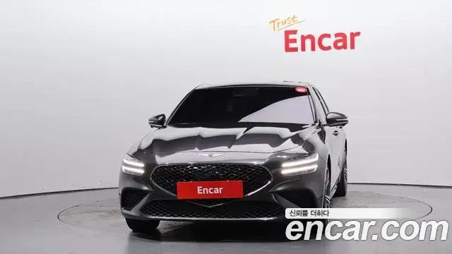 Genesis G70 2025 — ფოტო 32/33