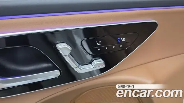Mercedes-Benz E-Class 2024 — Фото 17/20