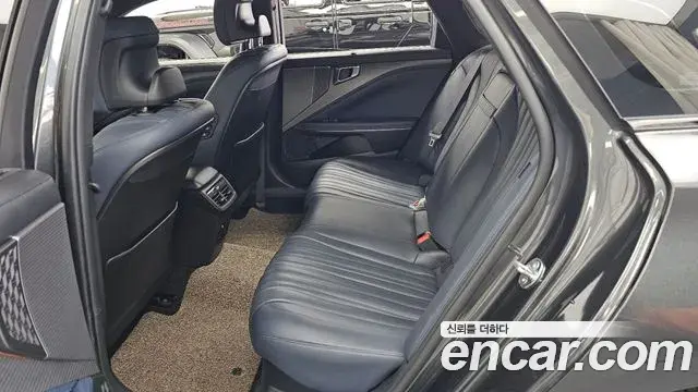 Kia K8 2024 — Photo 22/37