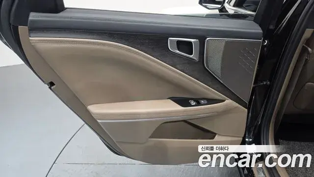 Kia K8 2021 — Şəkil 15/32