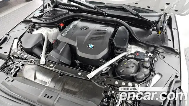 BMW 5 Series 2025 — Photo 15/20