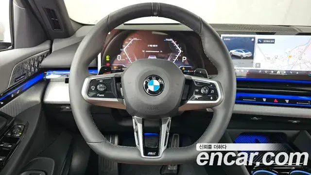 BMW 5 Series 2025 — Photo 2/20