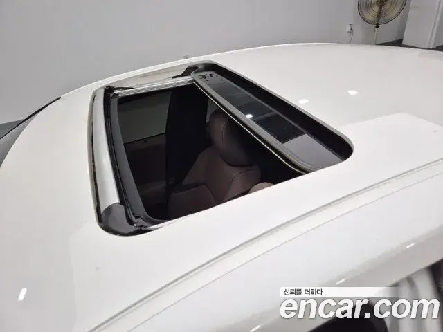 Lexus ES300h 2026 — Şəkil 16/19