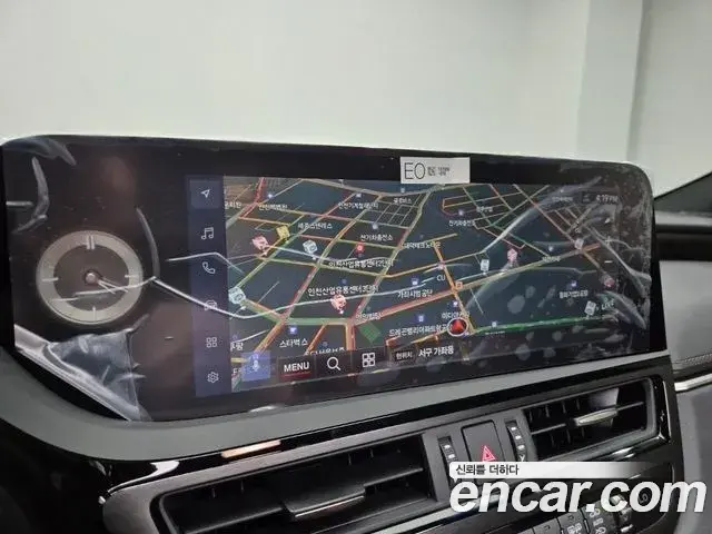 Lexus ES300h 2026 — Şəkil 1/19