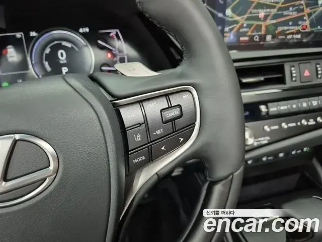 Lexus ES300h 2026 — Şəkil 15/19