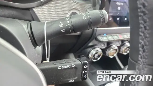 Renault Samsung Arkana 2025 — Photo 31/32