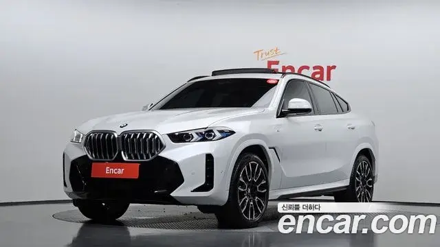 BMW X6 2025 — Photo 31/37