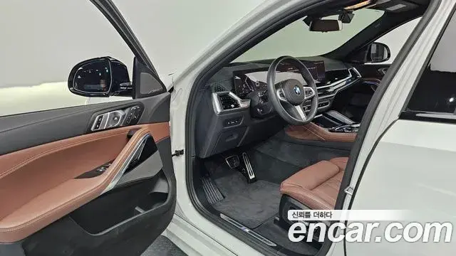 BMW X6 2025 — Photo 29/37
