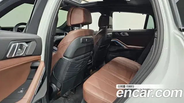 BMW X6 2025 — Photo 37/37