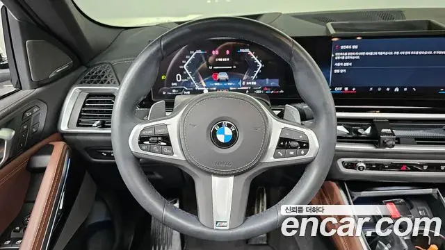 BMW X6 2025 — Photo 16/37