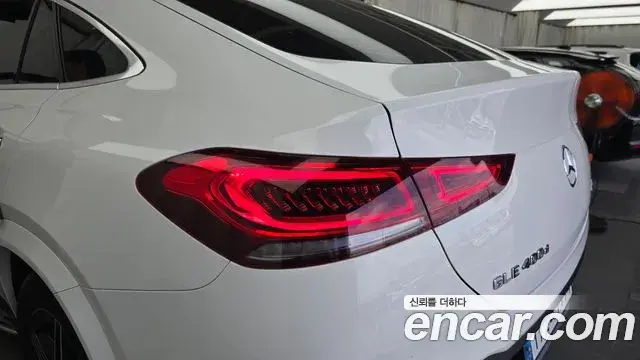 Mercedes-Benz GLE-Class 2021 — ფოტო 36/36