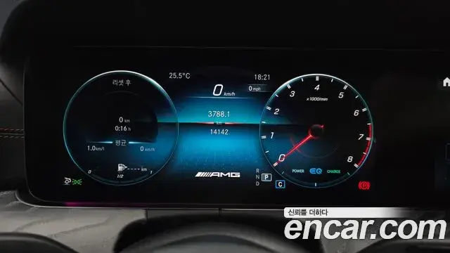 Mercedes-Benz AMG GT 2023 — ფოტო 6/31