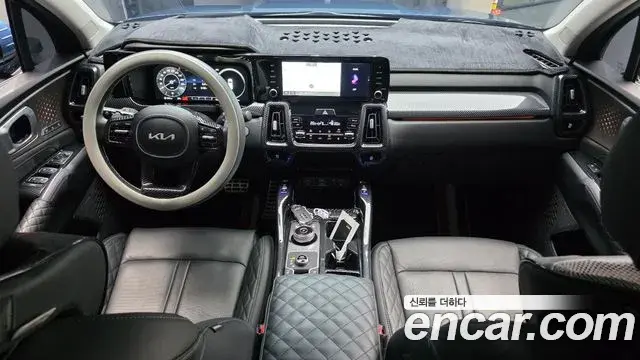 Kia Sorento 2021 — Фото 6/20