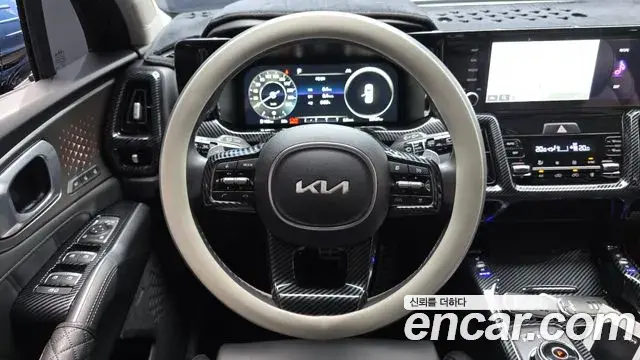 Kia Sorento 2021 — Фото 11/20
