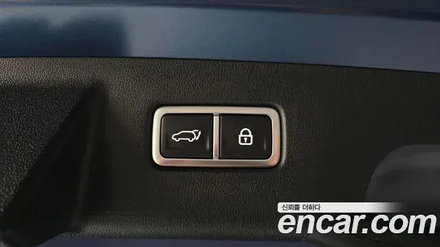Kia Sorento 2021 — ფოტო 4/33