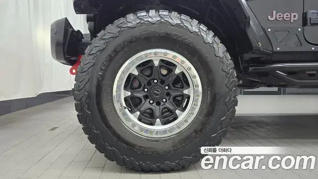 Jeep Wrangler 2023 — Photo 18/20