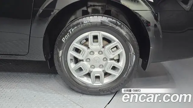 Hyundai Staria 2022 — Şəkil 30/31