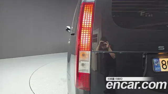 Hyundai Staria 2022 — Şəkil 10/31